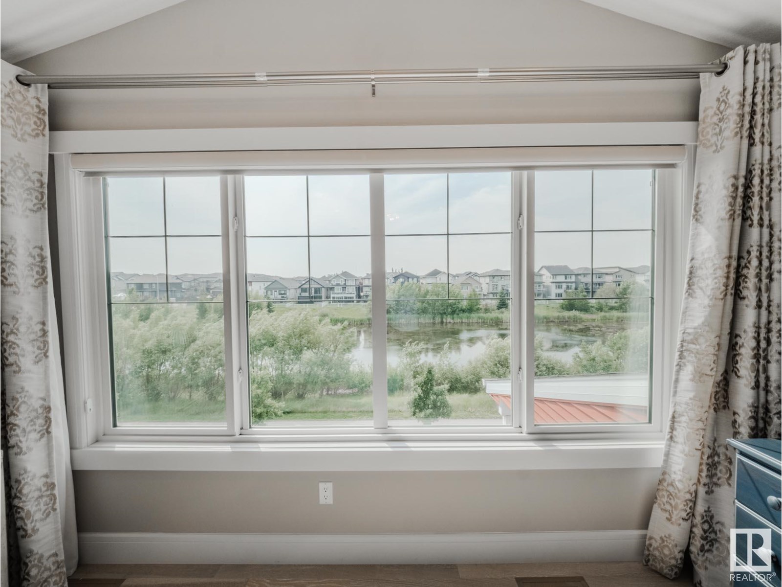 Photo 39 of 9756 222 St Nw, Edmonton AB