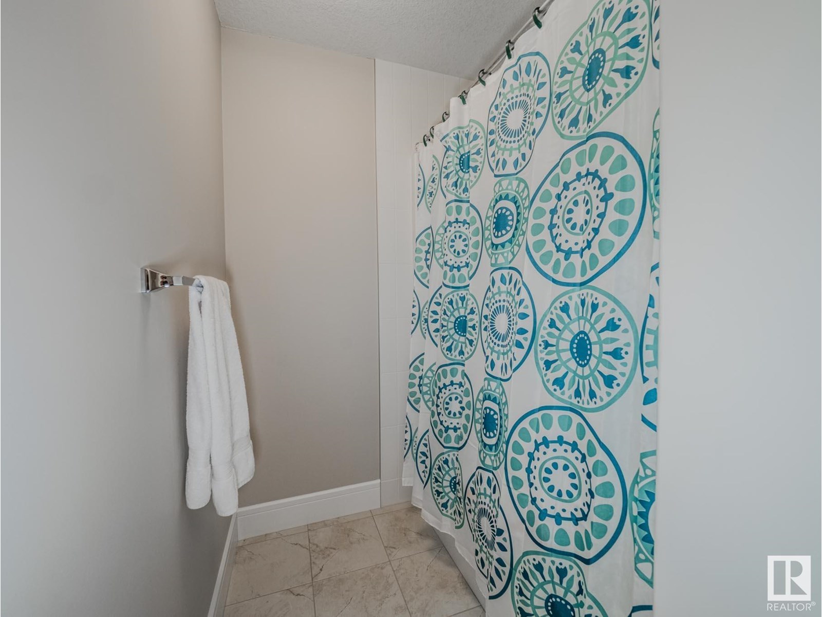 Photo 34 of 9756 222 St Nw, Edmonton AB