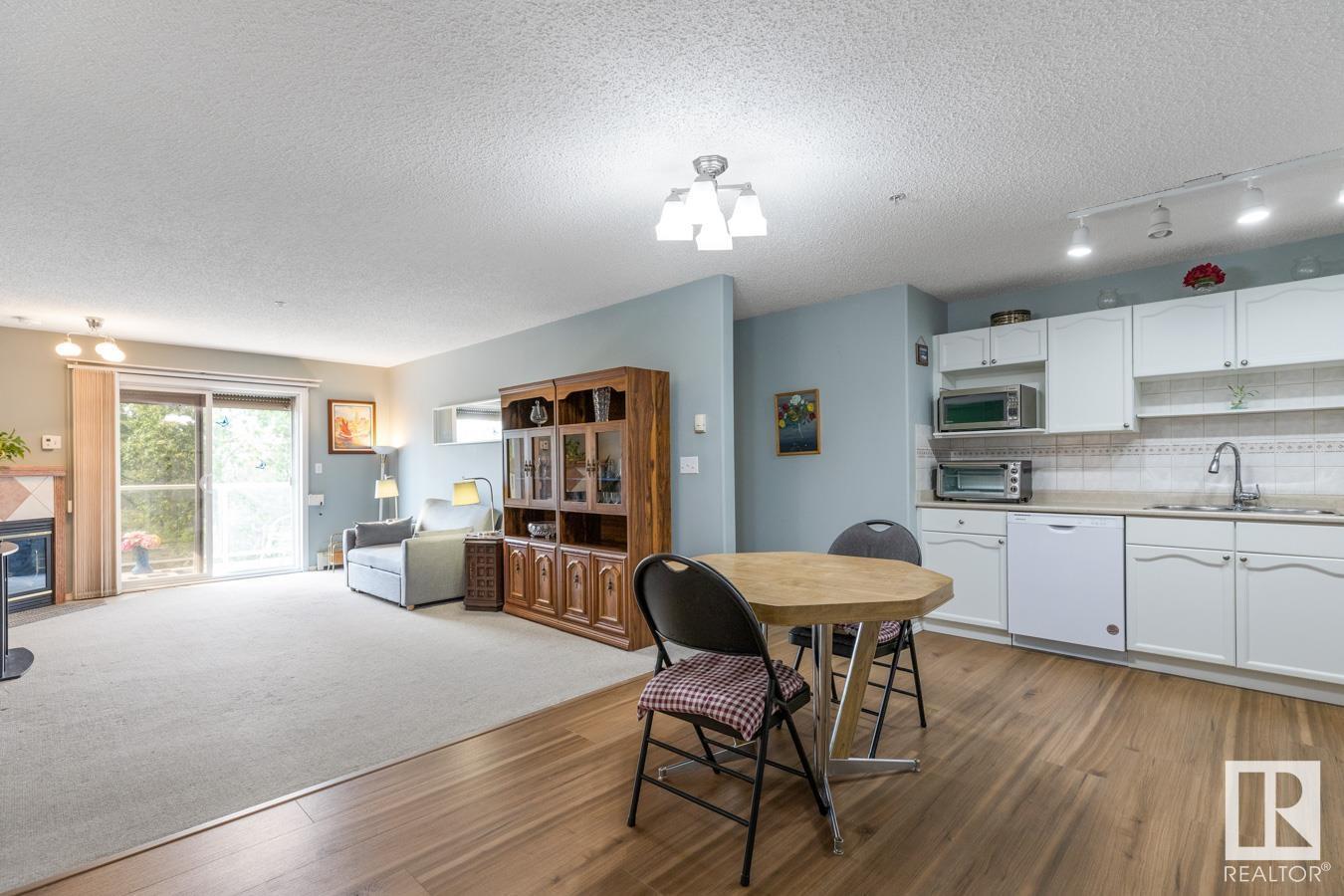 Photo 5 of 301 5116 49 Av, Leduc AB