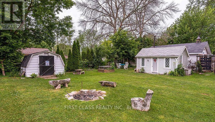 Photo 8 of 120 Sunset Beach Road, Georgina ON