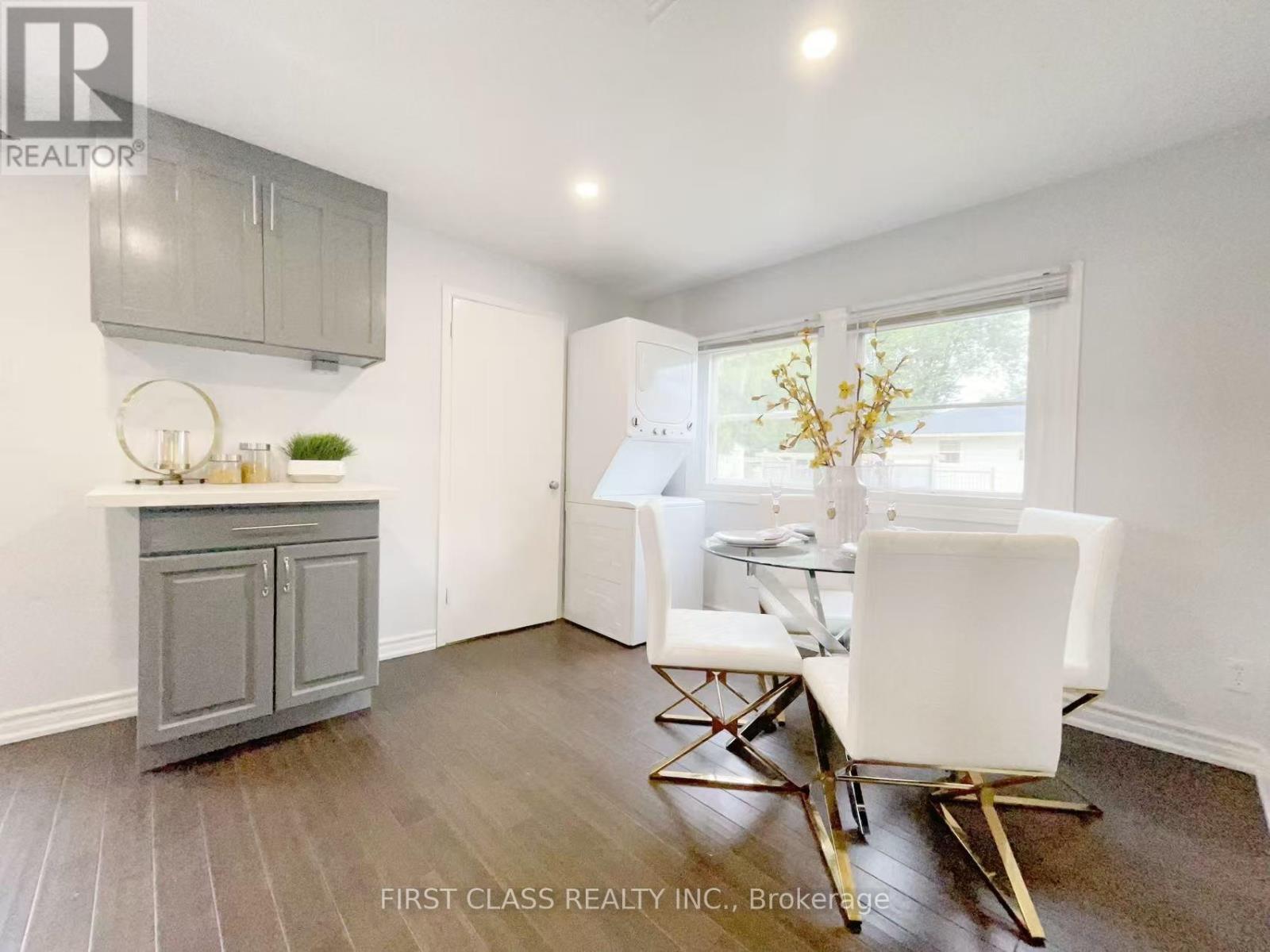 Photo 3 of 120 Sunset Beach Road, Georgina ON