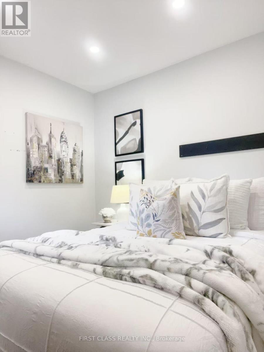 Photo 12 of 120 Sunset Beach Road, Georgina ON