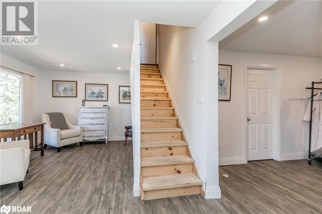 Photo 31 of 176 Farlain Lake Road E, Tiny ON