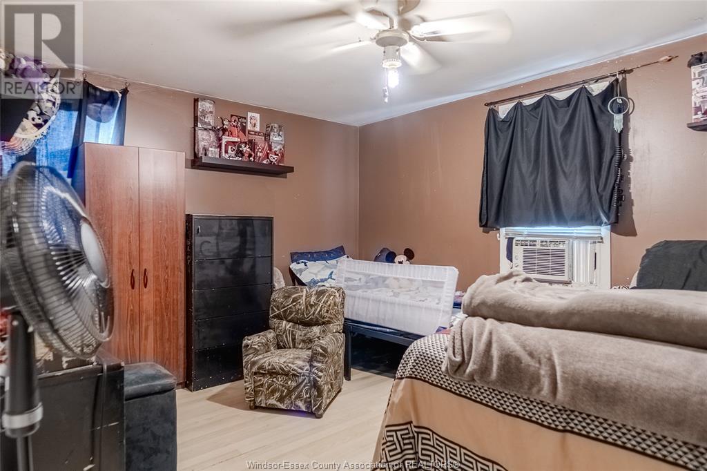 Photo 19 of 3353 55 Peter, Windsor ON