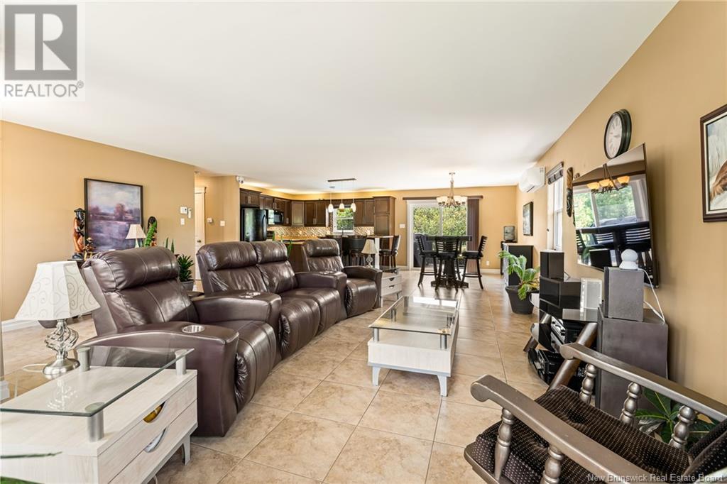 551 DOVER ROAD - 19