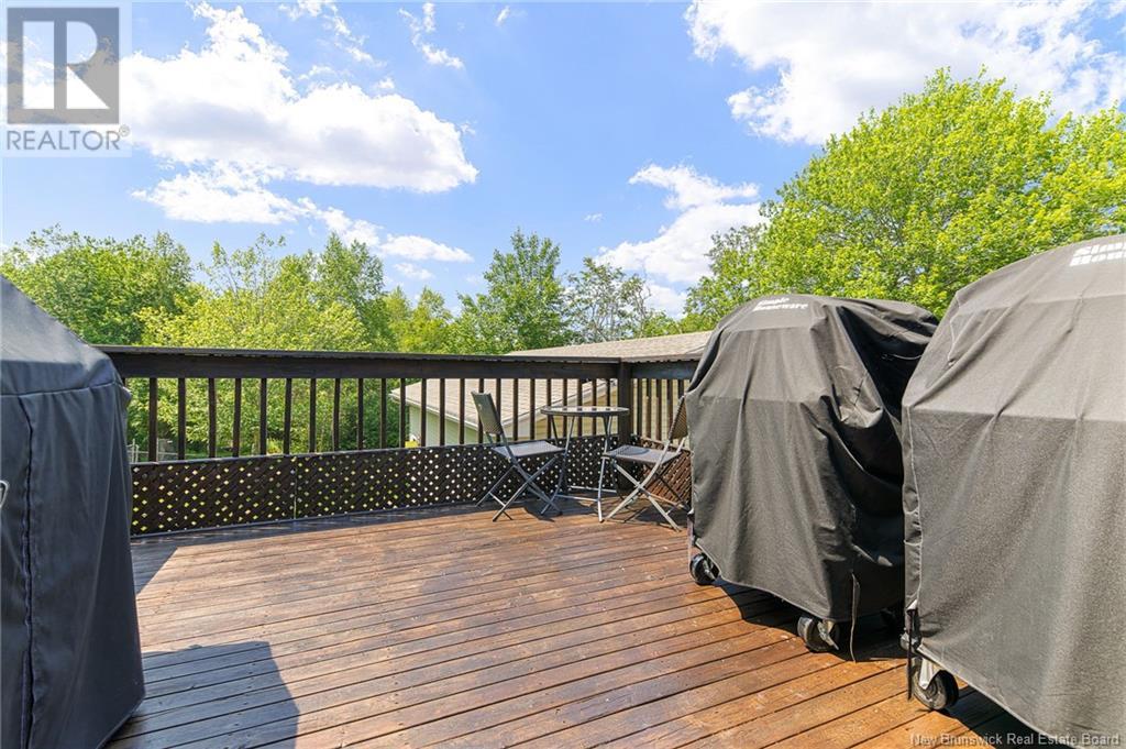 551 DOVER ROAD - 36
