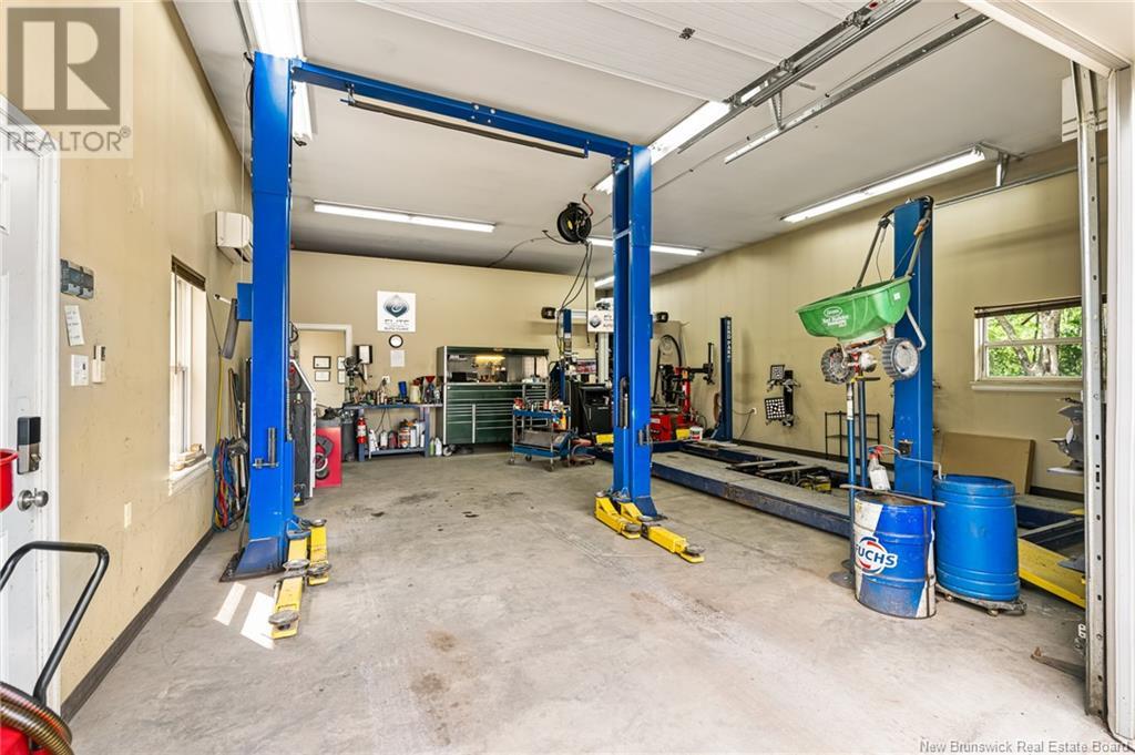 551 DOVER ROAD - 42