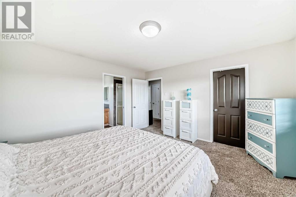 Single Family House for Sale in  Coventry Hills Drive NE Coventry Hills Calgary 