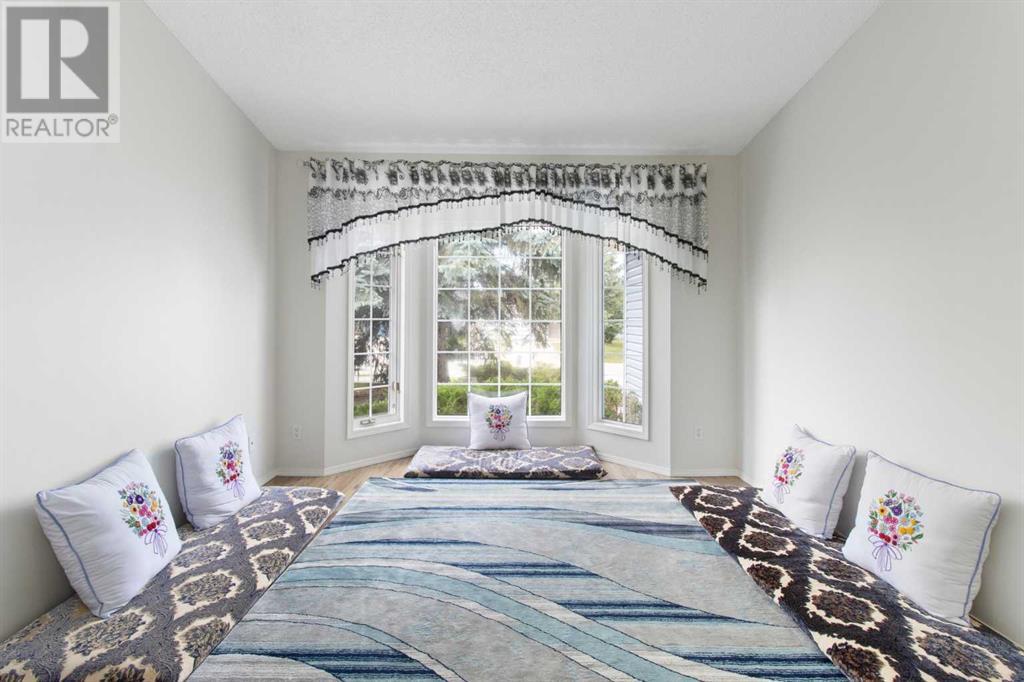 Single Family House for Sale in  Hidden Valley Drive NW Hidden Valley Calgary 