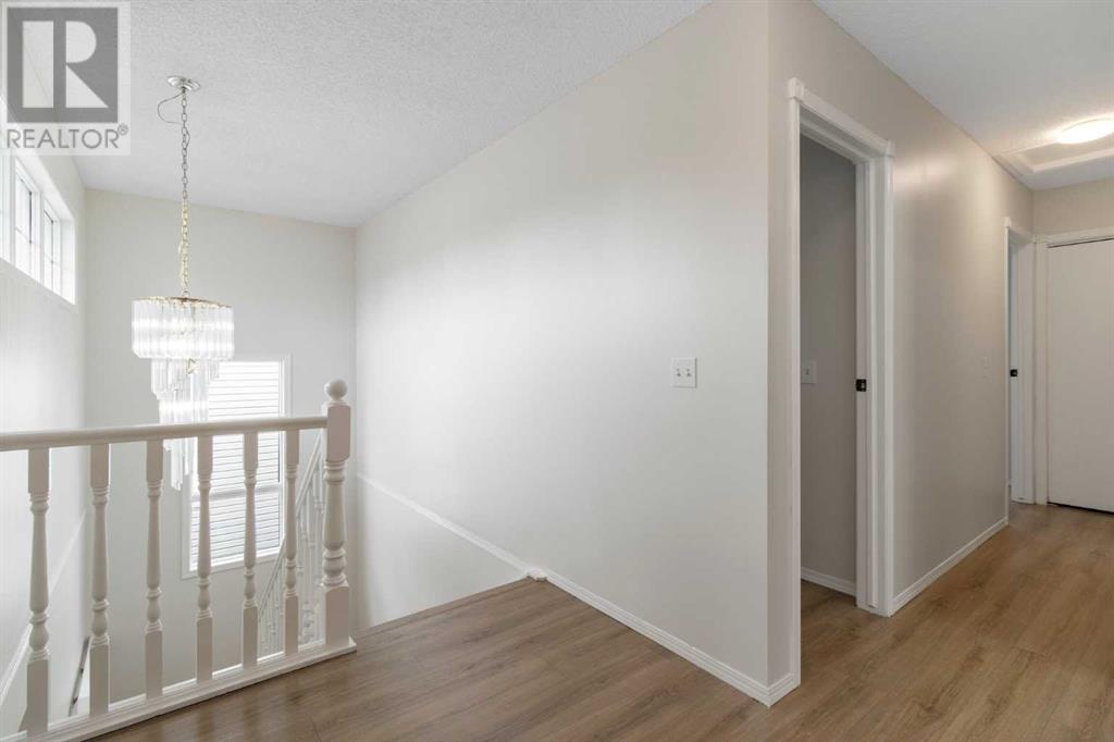 Single Family House for Sale in  Hidden Valley Drive NW Hidden Valley Calgary 
