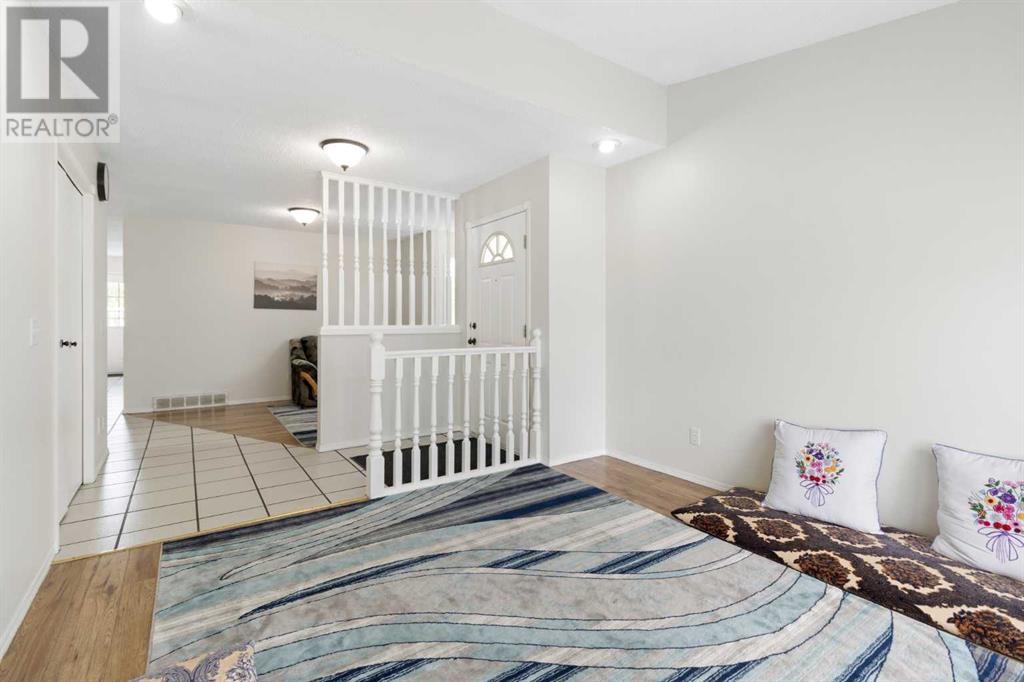 Single Family House for Sale in  Hidden Valley Drive NW Hidden Valley Calgary 