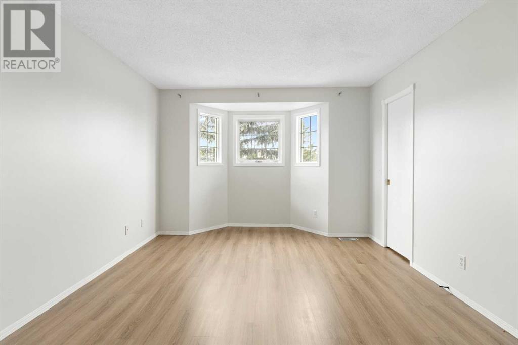 Single Family House for Sale in  Hidden Valley Drive NW Hidden Valley Calgary 