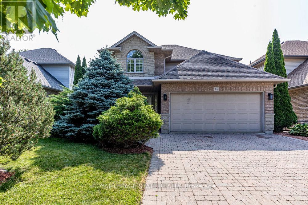 Photo 1 of 42 Archer Way, Hamilton ON
