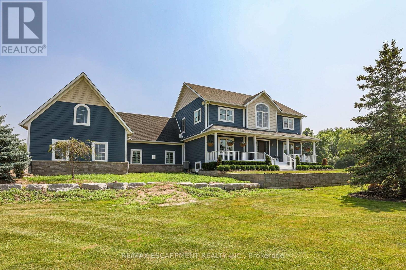Photo 1 of 7804 Schisler Road, Niagara Falls ON