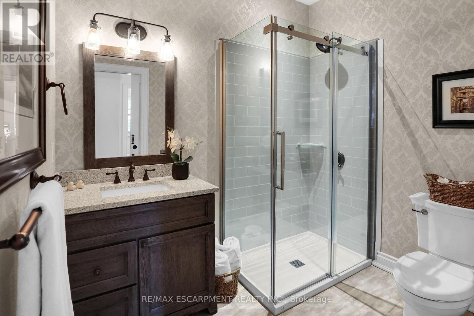 Photo 21 of 7804 Schisler Road, Niagara Falls ON