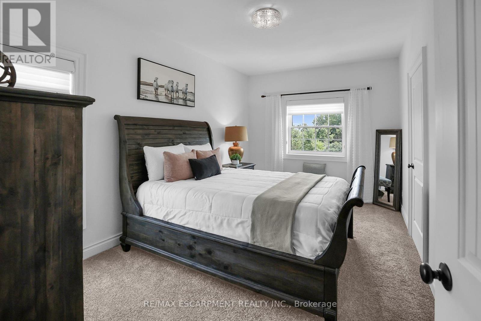 Photo 34 of 7804 Schisler Road, Niagara Falls ON