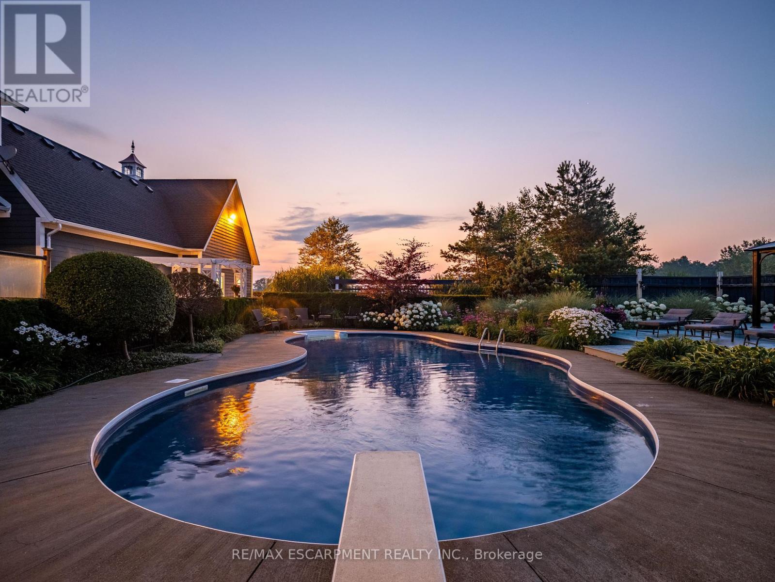 Photo 38 of 7804 Schisler Road, Niagara Falls ON