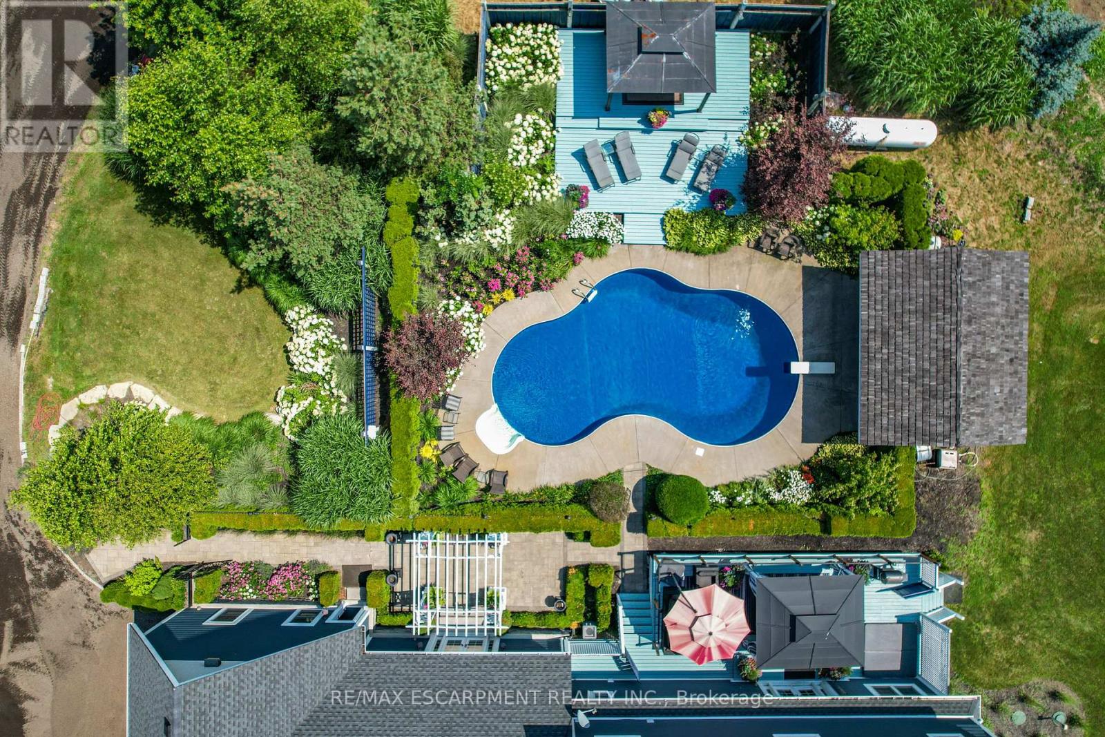 Photo 7 of 7804 Schisler Road, Niagara Falls ON