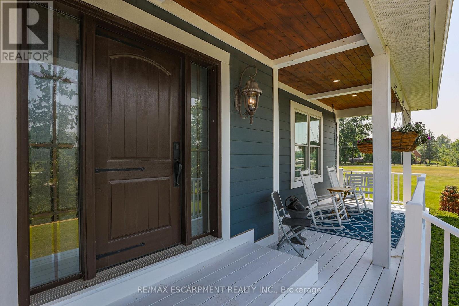 Photo 8 of 7804 Schisler Road, Niagara Falls ON