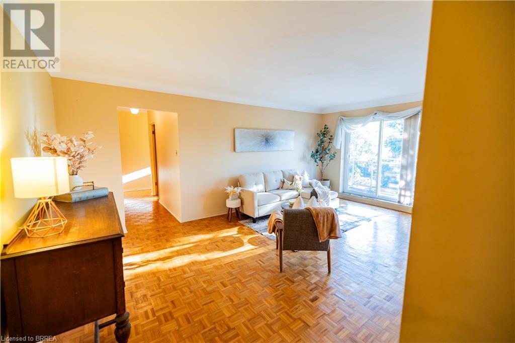 Photo 10 of 87 St George Street Unit 407, Brantford ON
