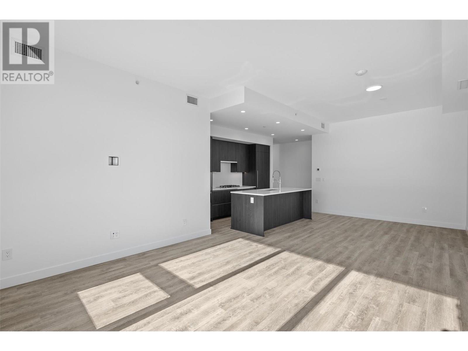 Photo 90 of 238 Leon Avenue Unit 2207, Kelowna BC