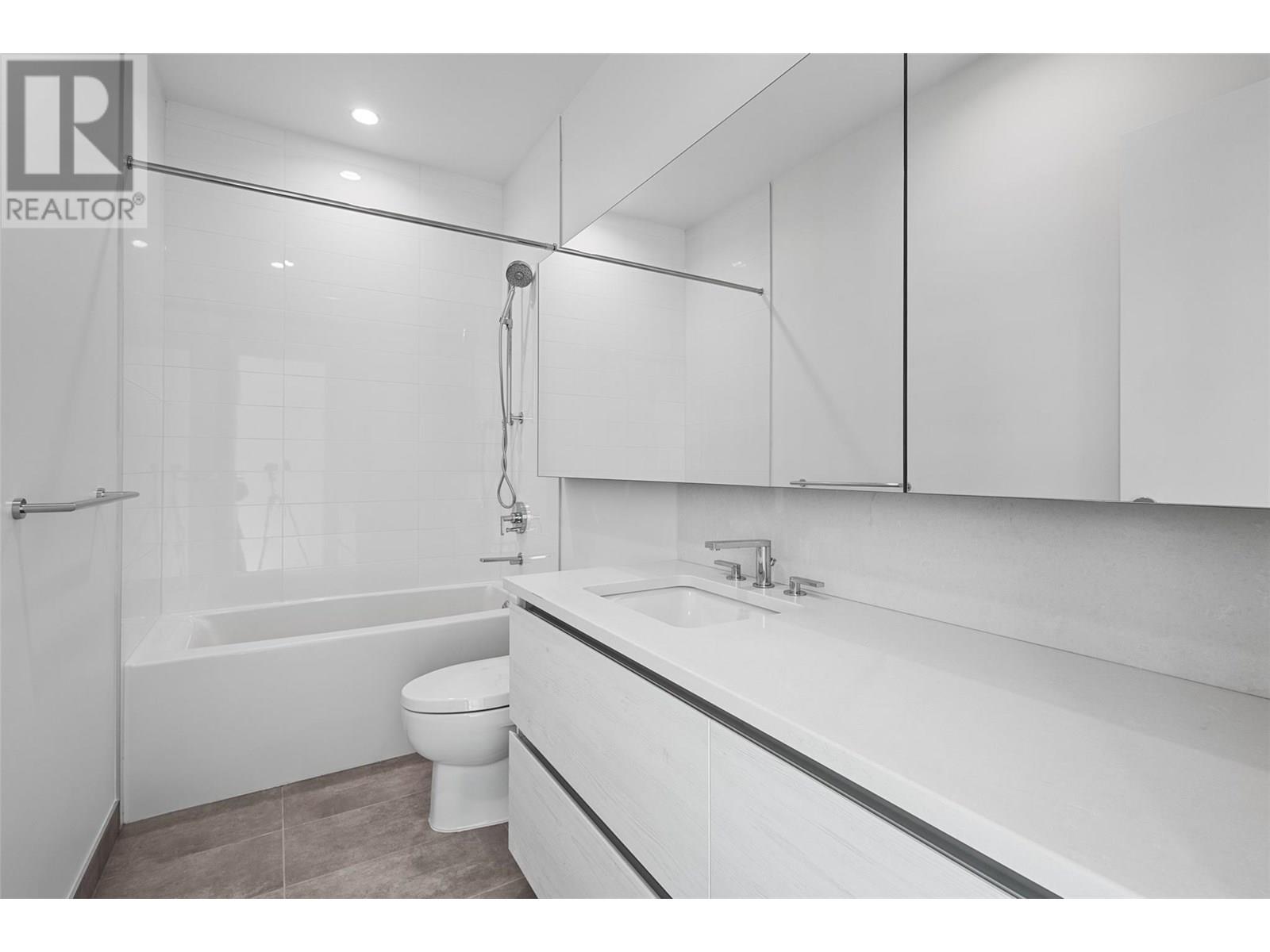 Photo 67 of 238 Leon Avenue Unit 2207, Kelowna BC
