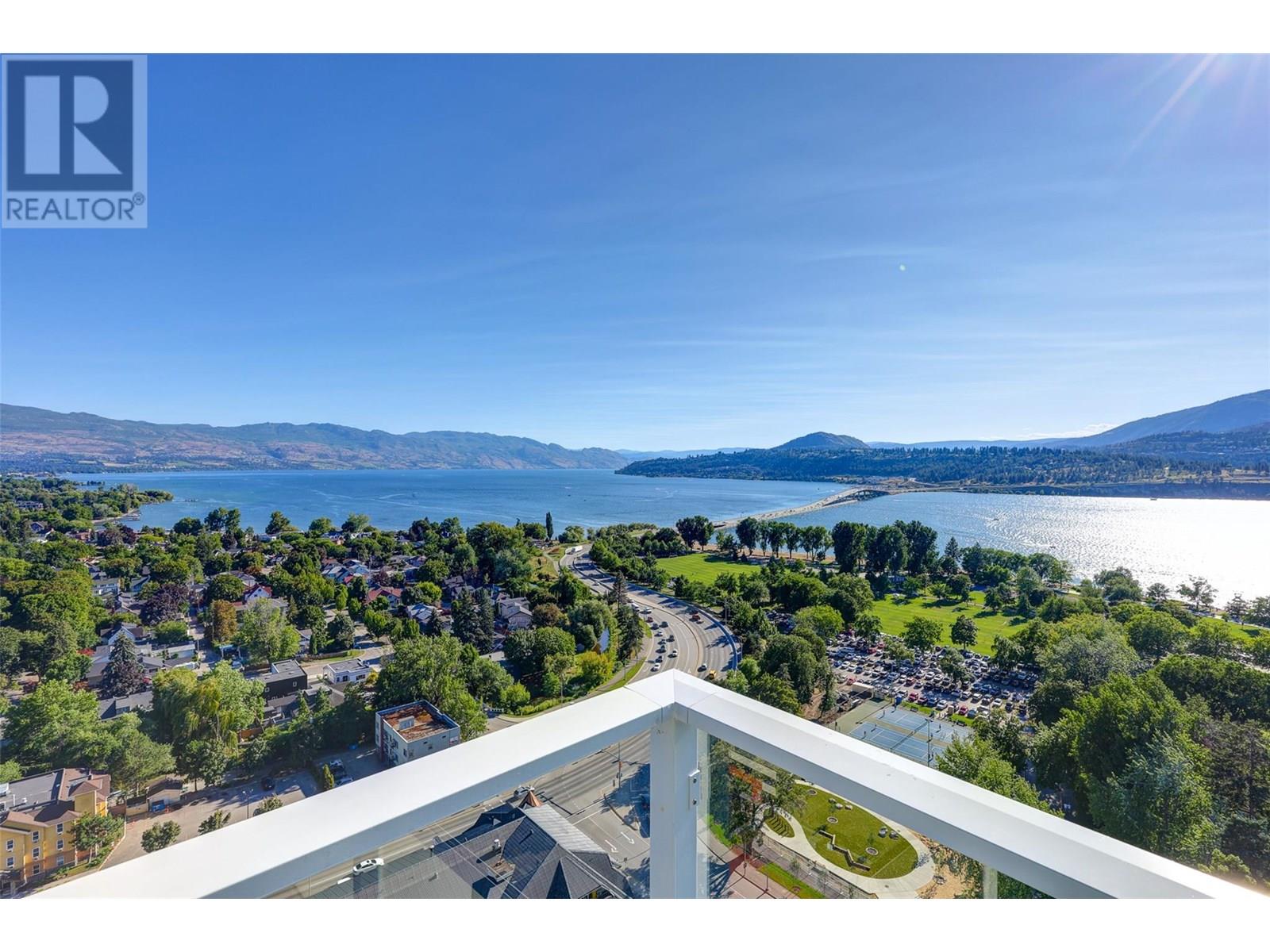 Photo 5 of 238 Leon Avenue Unit 2207, Kelowna BC