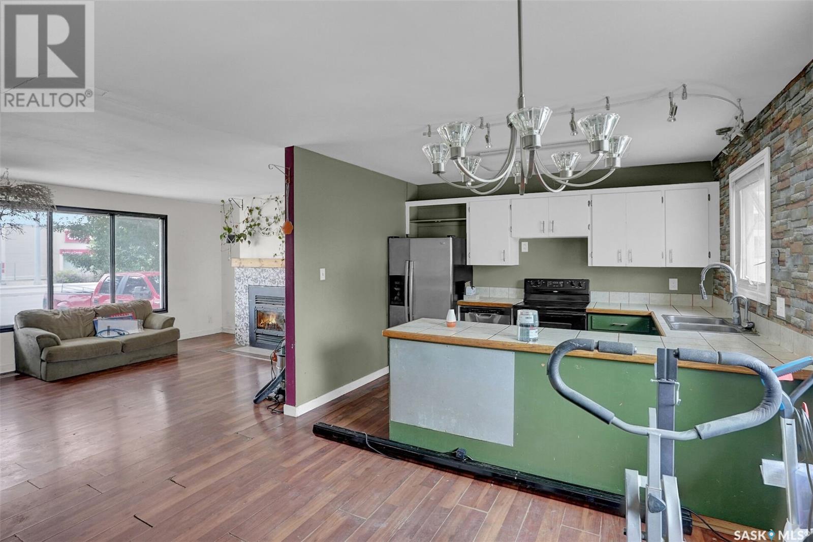 Photo 18 of 345 Mccarthy Boulevard N, Regina SK