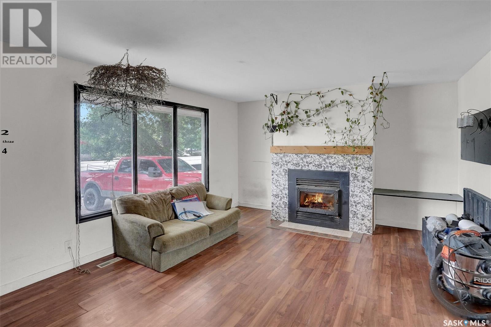 Photo 21 of 345 Mccarthy Boulevard N, Regina SK