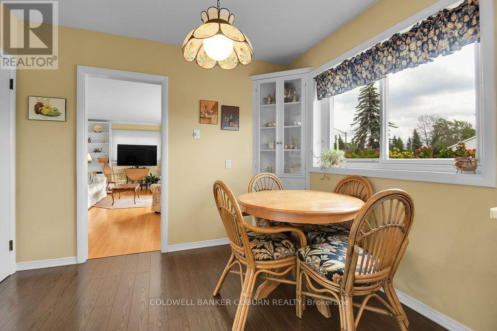 Photo 6 of 74 Kyle Drive, South Dundas ON