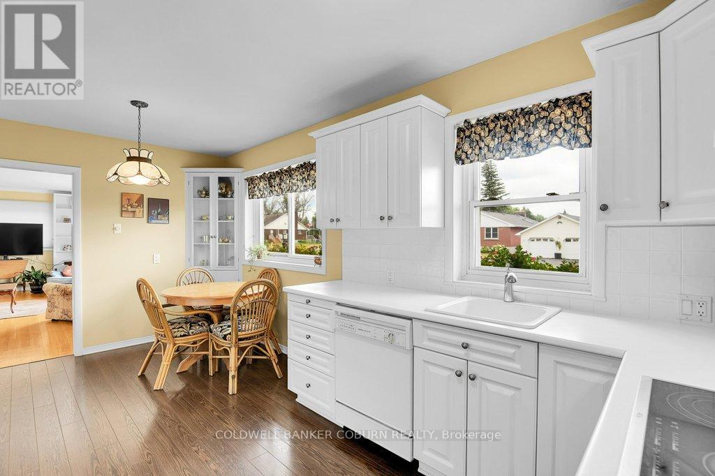 Photo 25 of 74 Kyle Drive, South Dundas ON