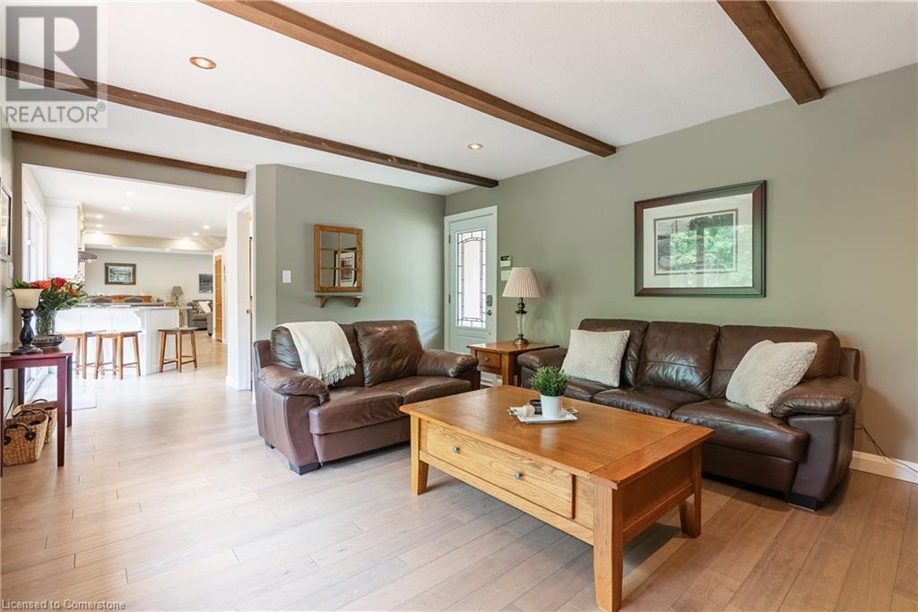 Photo 13 of 3 Maple Drive, Stoney Creek ON