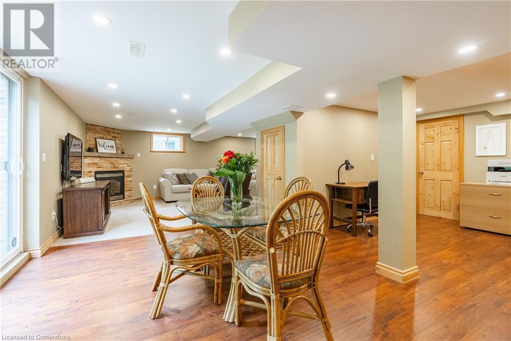 Photo 24 of 3 Maple Drive, Stoney Creek ON