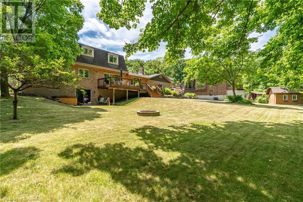 Photo 35 of 3 Maple Drive, Stoney Creek ON