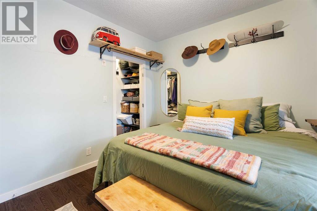 Single Family House for Sale in   Inglewood Park SE Inglewood Calgary 