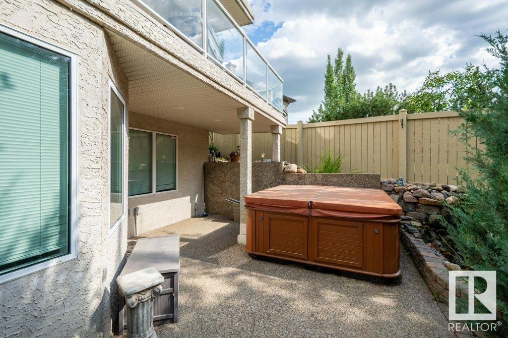 Photo 8 of 1320 119 A St Nw, Edmonton AB