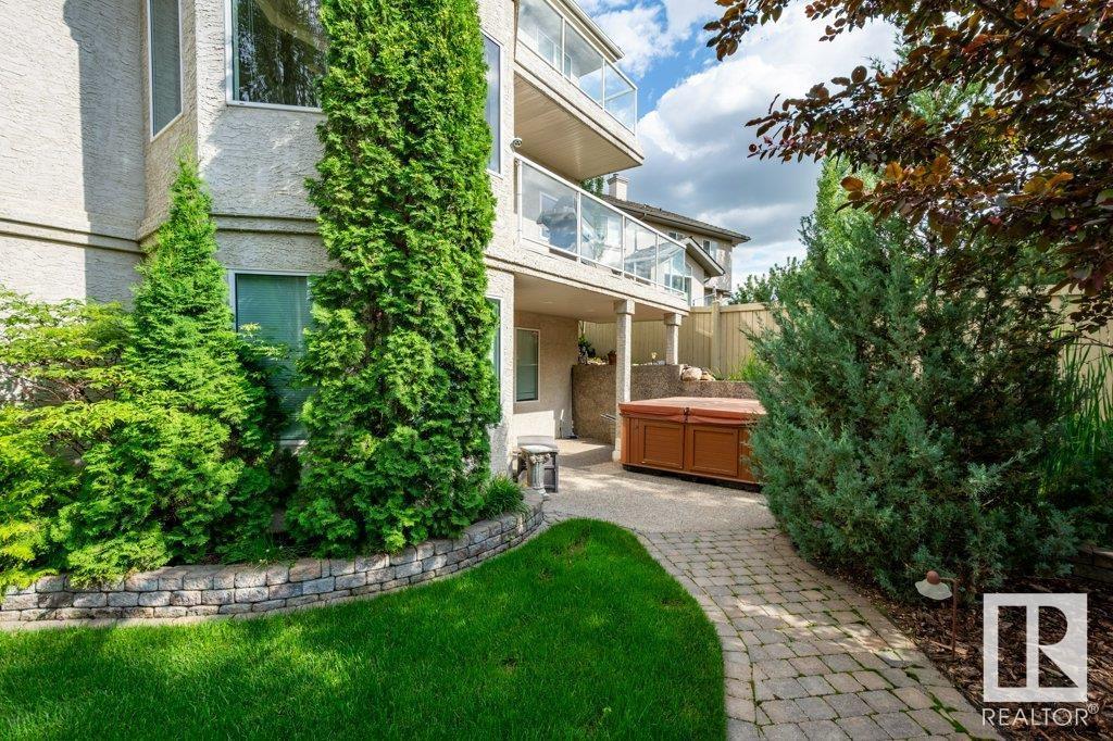 Photo 7 of 1320 119 A St Nw, Edmonton AB