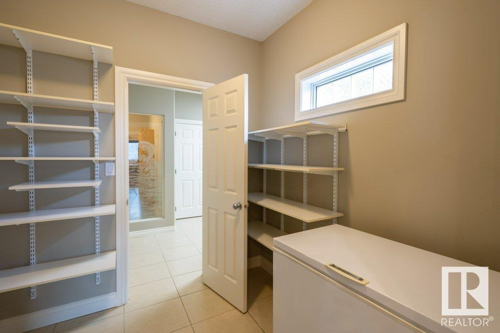 Photo 34 of 1320 119 A St Nw, Edmonton AB