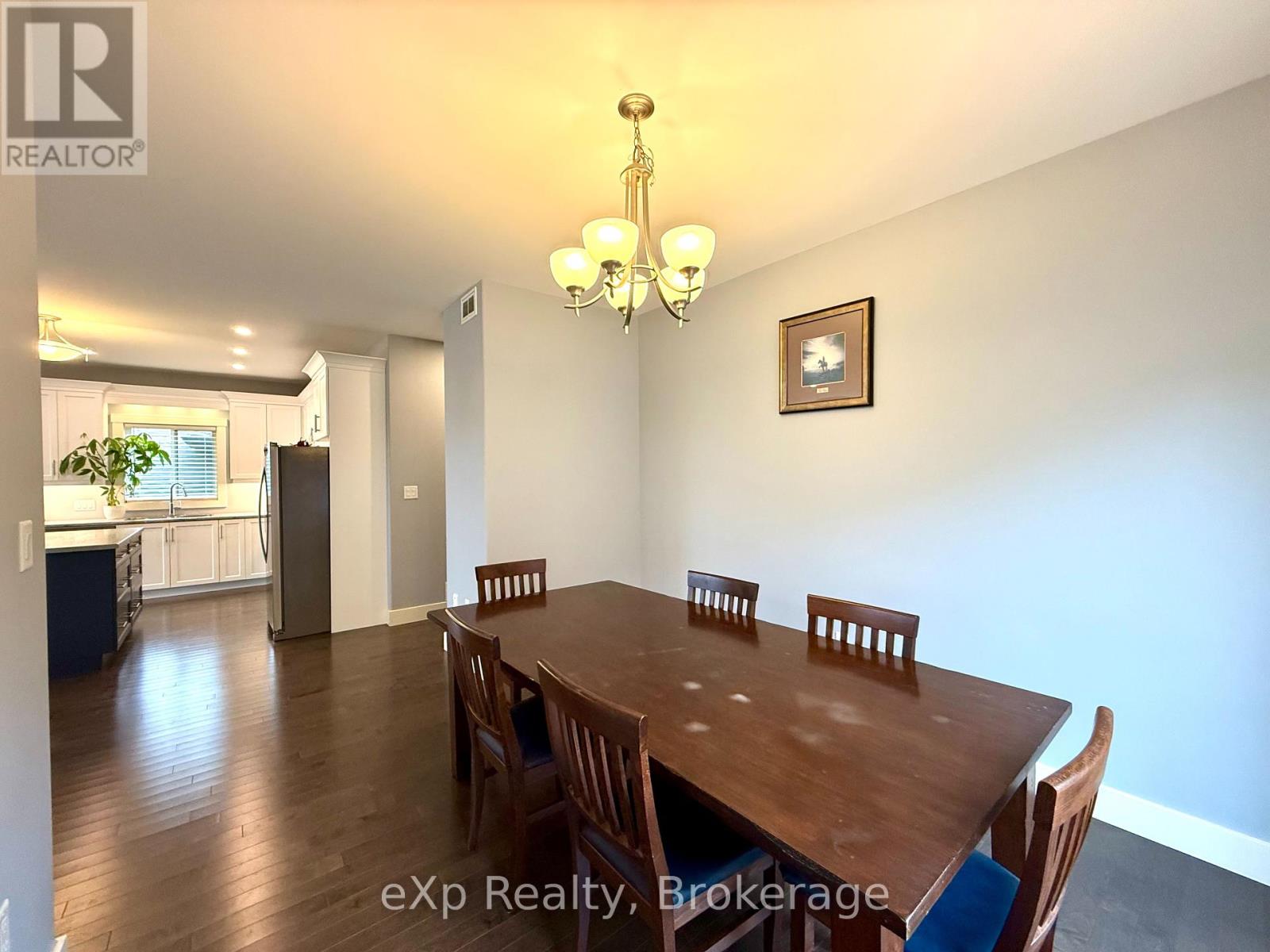 Photo 12 of 161 17th Ave A, Hanover ON