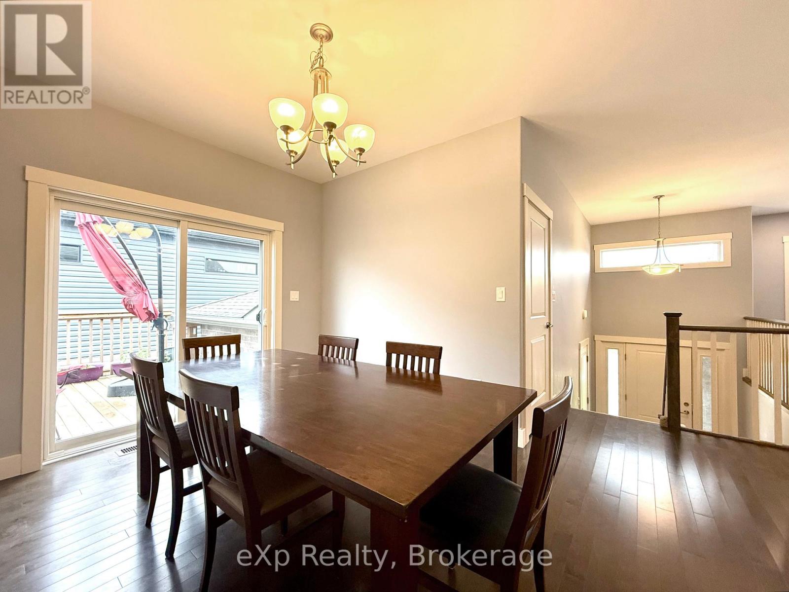 Photo 13 of 161 17th Ave A, Hanover ON