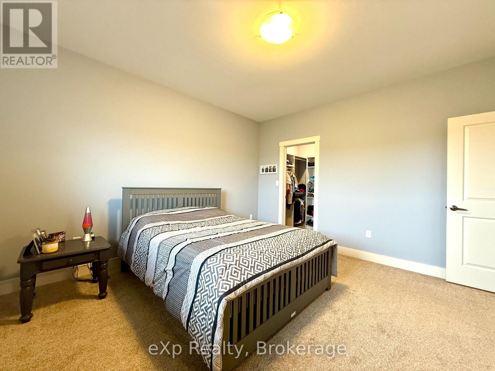 Photo 15 of 161 17th Ave A, Hanover ON