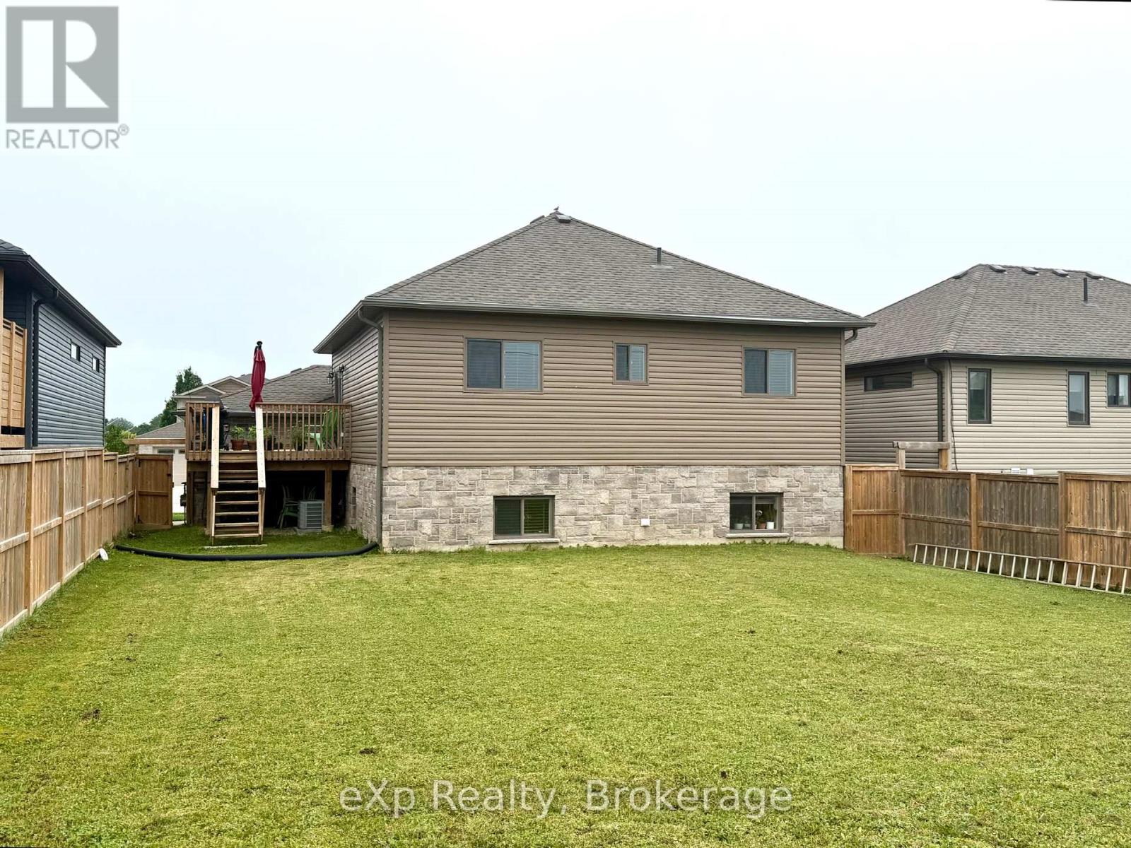 Photo 29 of 161 17th Ave A, Hanover ON