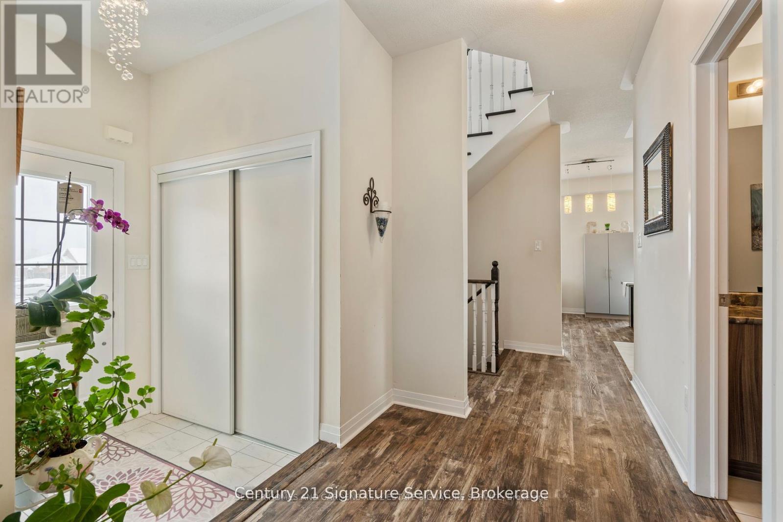 Photo 27 of 42 Bedford Estates Crescent, Barrie ON