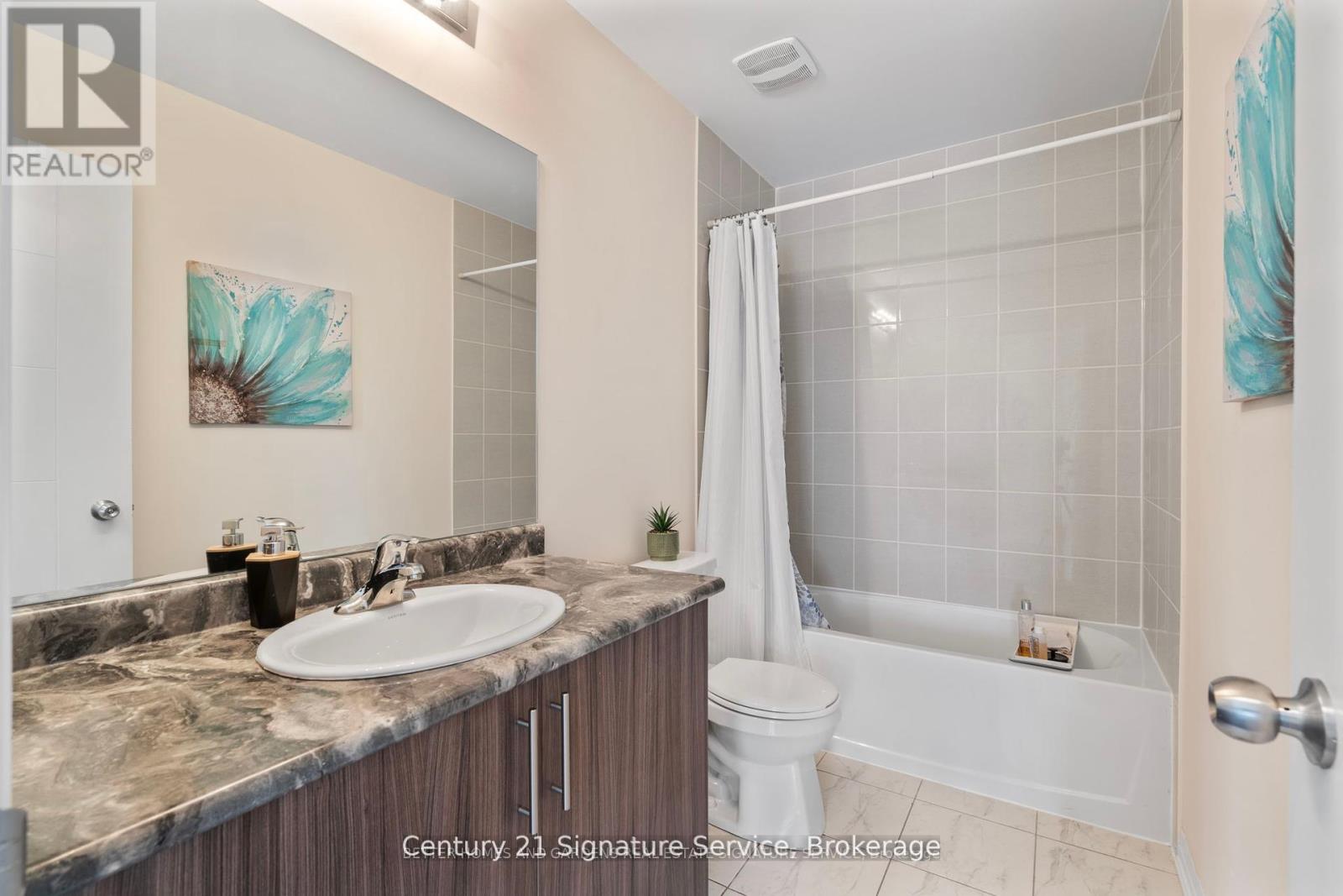 Photo 6 of 42 Bedford Estates Crescent, Barrie ON