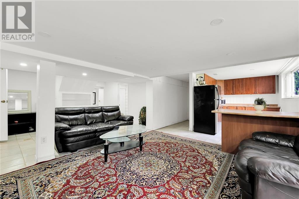 Photo 34 of 49 Glover Road, Hamilton ON