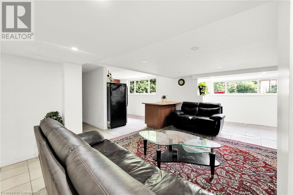 Photo 33 of 49 Glover Road, Hamilton ON