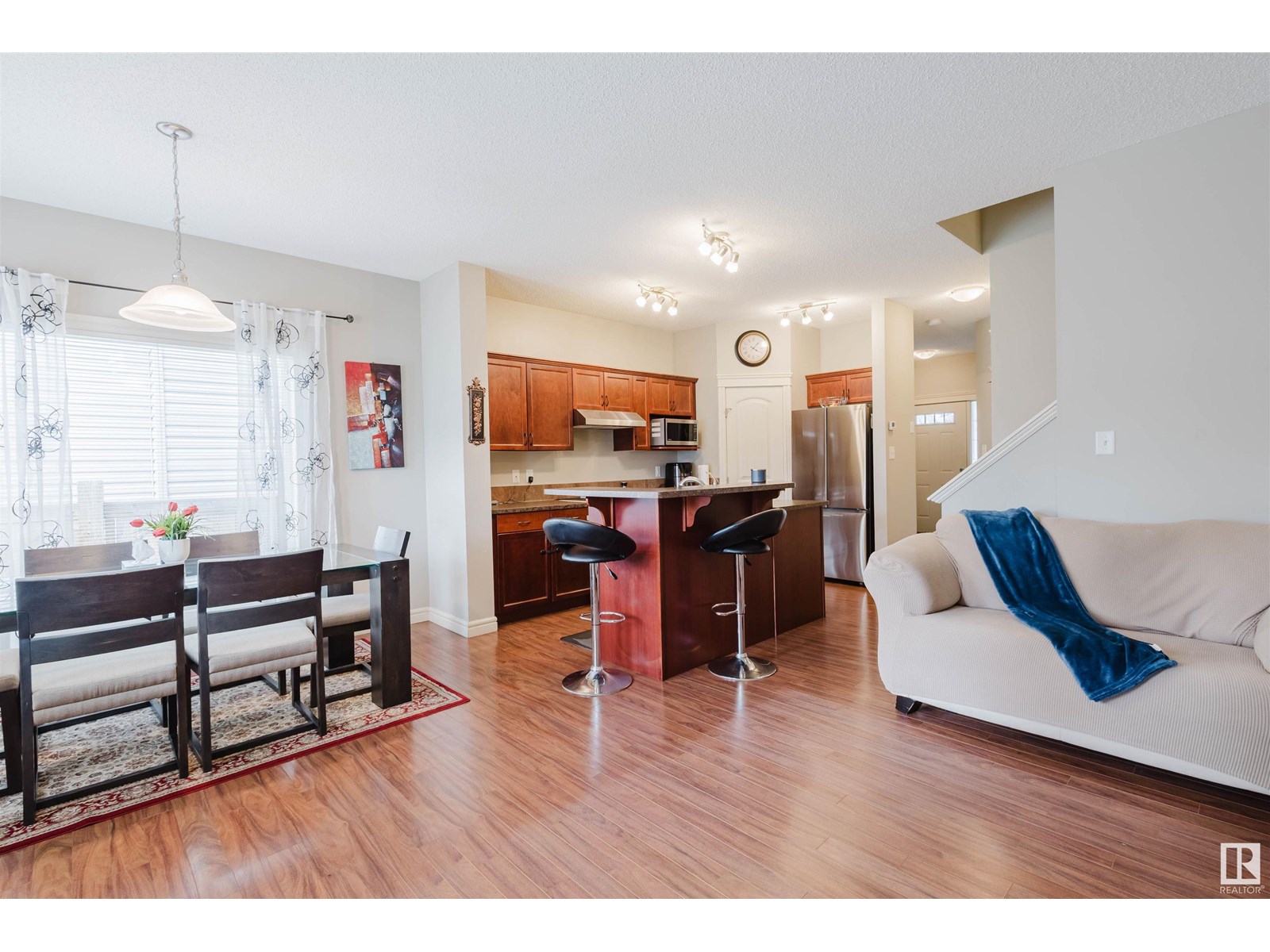 Photo 15 of 11409 13 Av Sw, Edmonton AB
