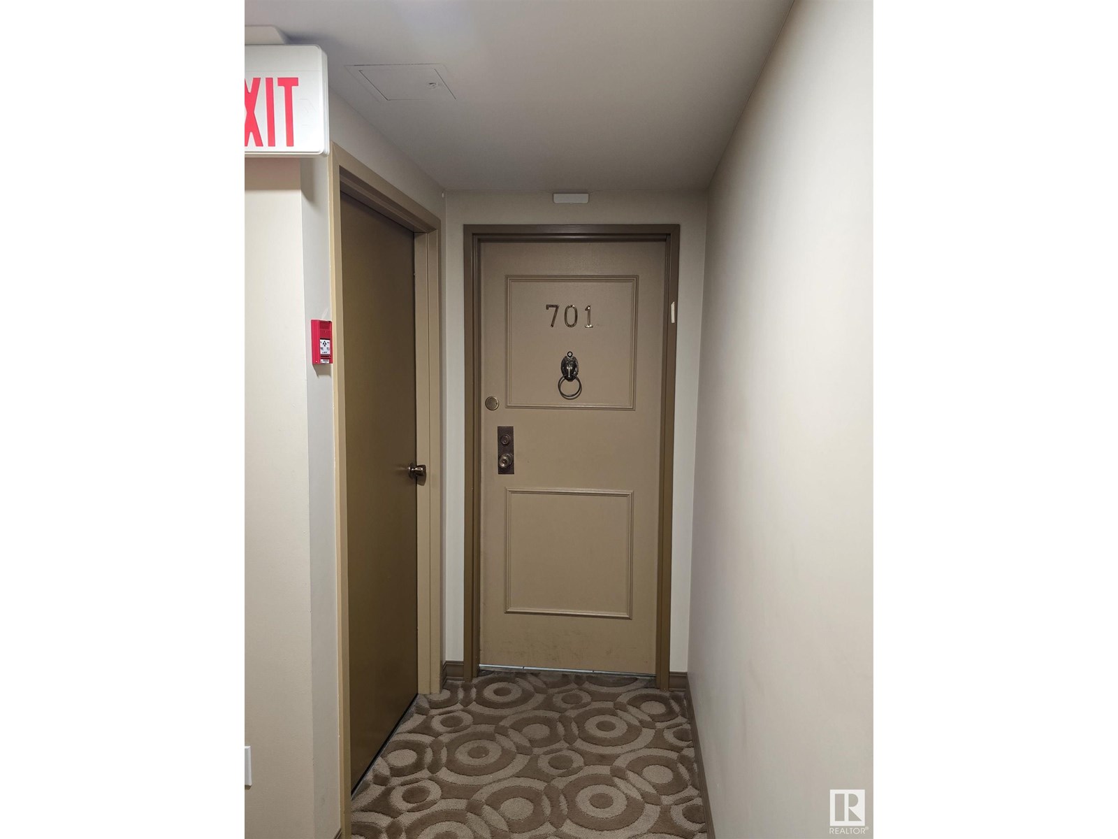 Photo 22 of 701 11710 100 Av Nw, Edmonton AB