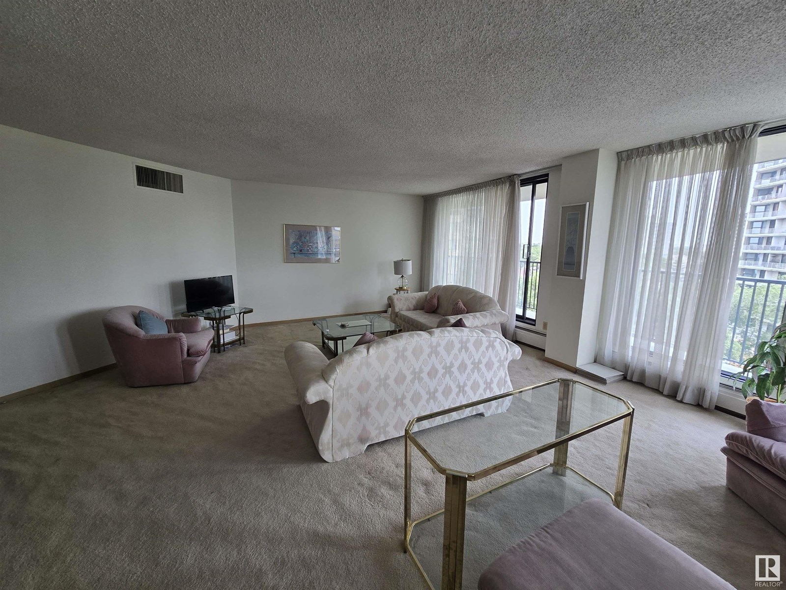 Photo 25 of 701 11710 100 Av Nw, Edmonton AB