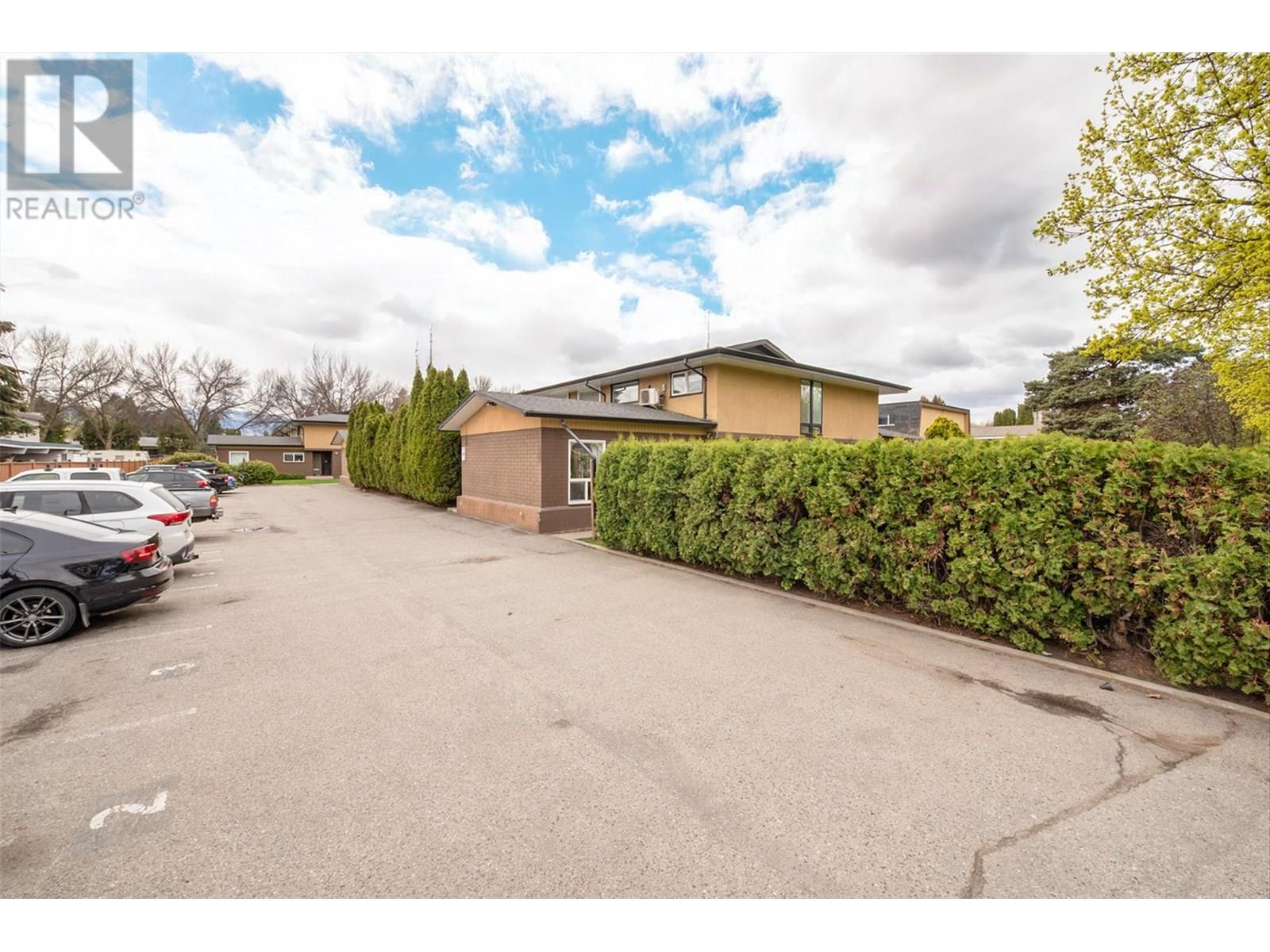 1 1291 Bernard Avenue, Kelowna